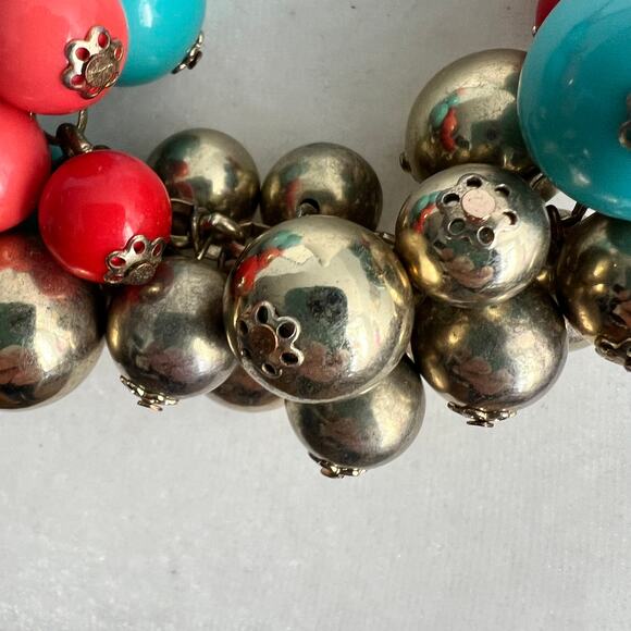 Multicolor coral and turquoise town bauble cluster bib statement necklace - Picture 3 of 6